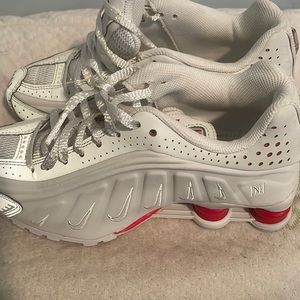 White grey red size 4 kids